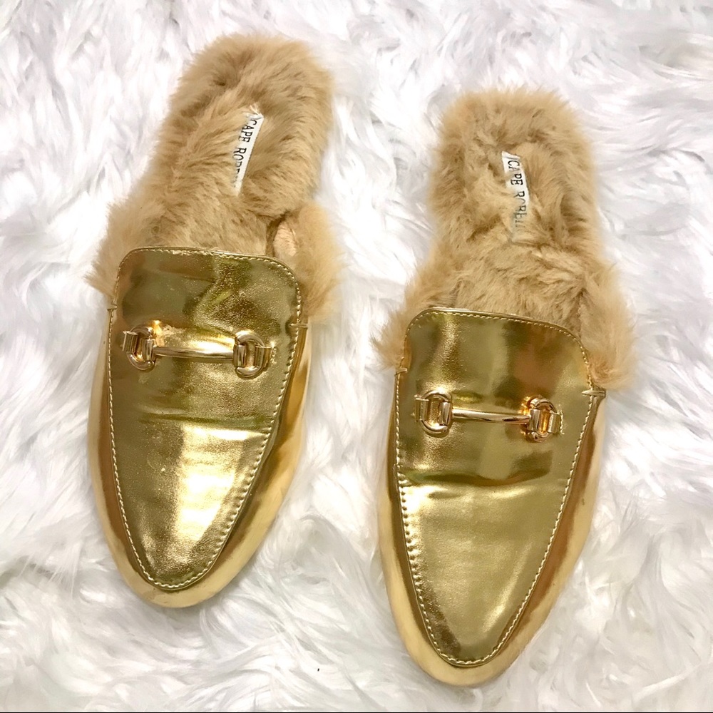 Gold Cape Robbin Fur Slip-On Mule